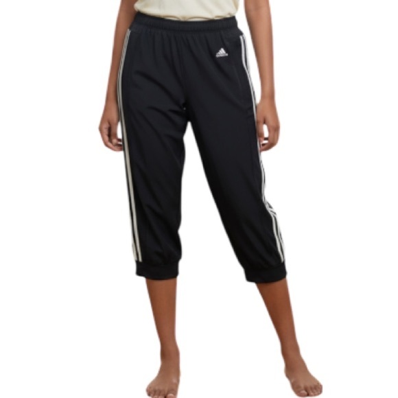 ADIDAS Girls Retro Cropped Track Pants Black White 3 Stripe Knicker CLIMACOOL XL - Picture 1 of 11